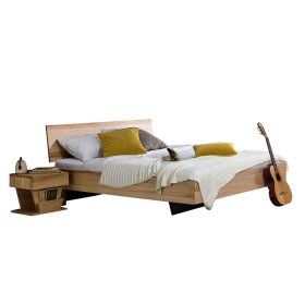 Design Doppelbett Nuo aus Kernbuche Massivholz (dreiteilig) – Ansicht 1